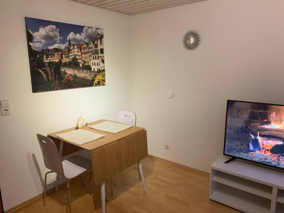 2-Zimmer-Nichtraucher-Ferienwohnung Strobel Tuebingen Luaran gambar