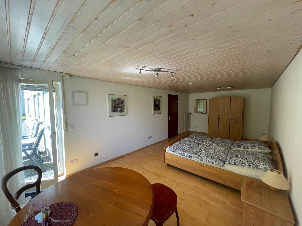 2-Zimmer-Nichtraucher-Ferienwohnung Strobel Tuebingen Luaran gambar